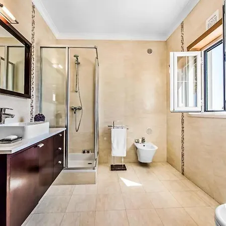 Olhos De Agua Sleeps 8 Pool Air Con Wifi Olhos de Agua (Albufeira)