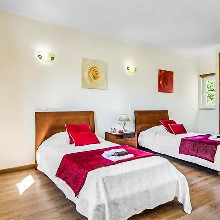 Olhos De Agua Sleeps 8 Pool Air Con Wifi Villa Olhos de Agua (Albufeira)