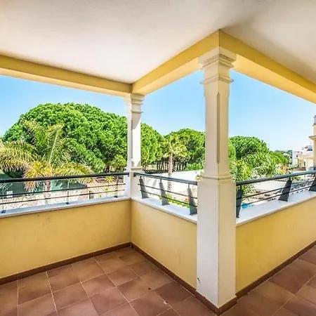 Olhos De Agua Sleeps 8 Pool Air Con Wifi Βίλα
