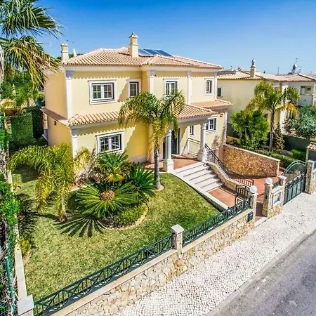 Olhos De Agua Sleeps 8 Pool Air Con Wifi Βίλα *