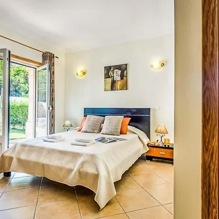 Olhos De Agua Sleeps 8 Pool Air Con Wifi *