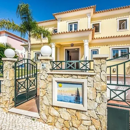 Olhos De Agua Sleeps 8 Pool Air Con Wifi Βίλα *